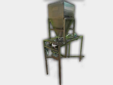 EG1000 – Envasadora semiautomática para granulados